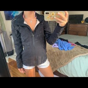 Lululemon light weight jacket